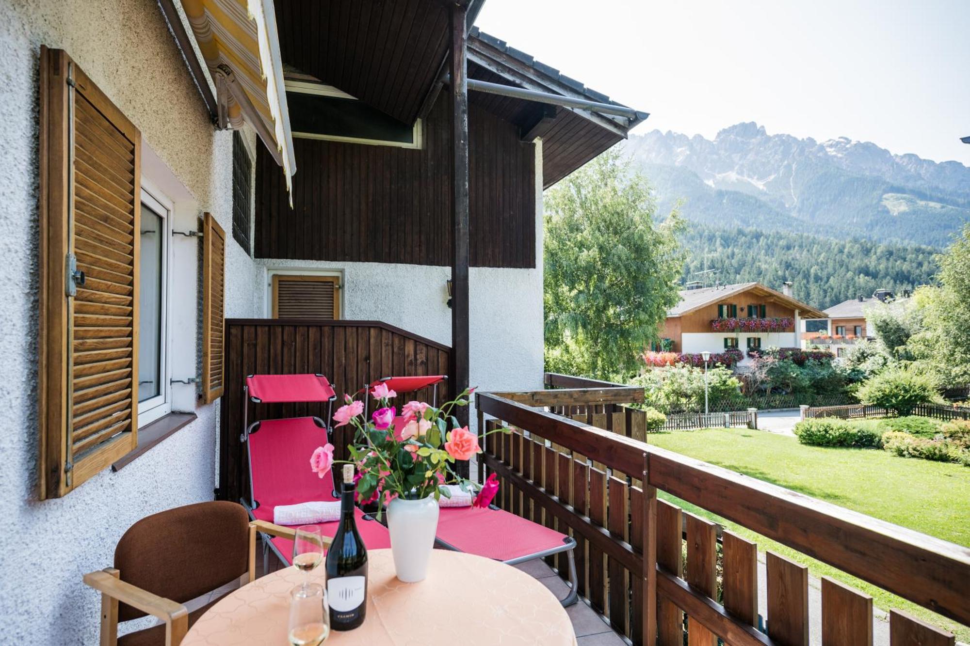 Appartements Drei Zinnen Innichen Exterior foto